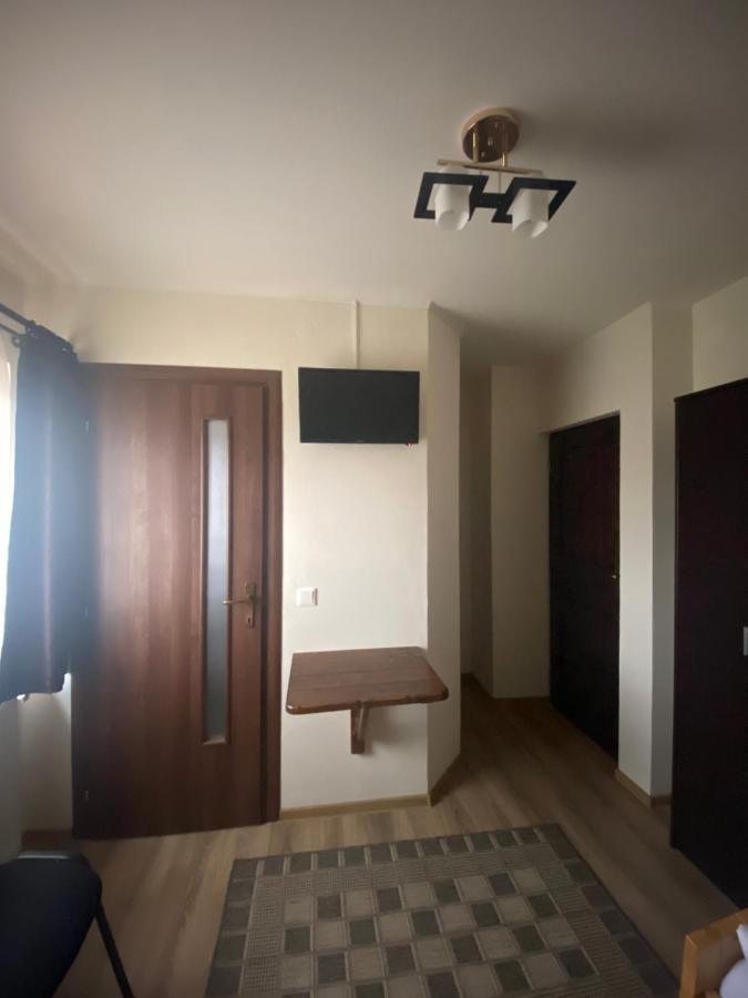 Gradics Panzio Hotel Siculeni Eksteriør billede